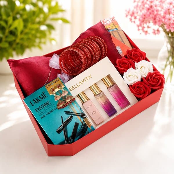 Premium Red Saree Hamper
