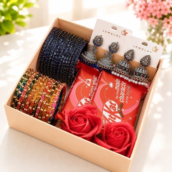 Just a Moment – Jhumka & Bangle Love Hamper